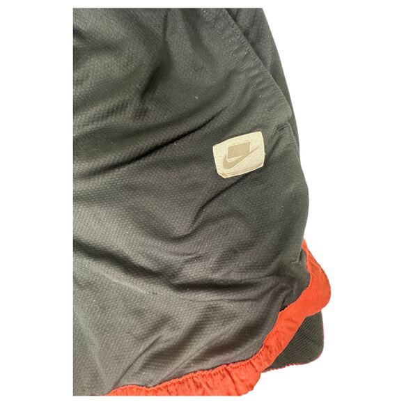 Nike Dri Fit Sport Clash Loose Fit Shorts Black Green Red BV3249-010 Men's Large - Picture 7 of 7